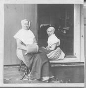 SA0040 - The two women were from the Upper Family. Identified on reverse., Winterthur Shaker Photograph and Post Card Collection 1851 to 1921c
